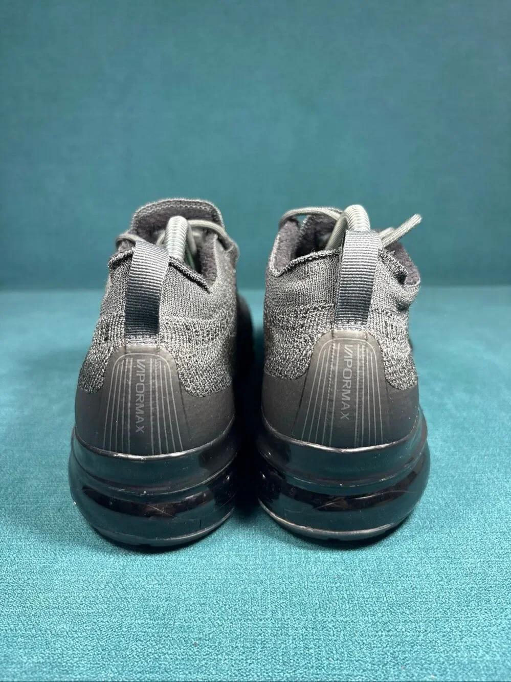 Nike Air VaporMax 2023 Flyknit Mens Size 9.5 Triple Black Sneakers DV1678-006